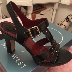 Nine West Black Leather Heeled Sandals